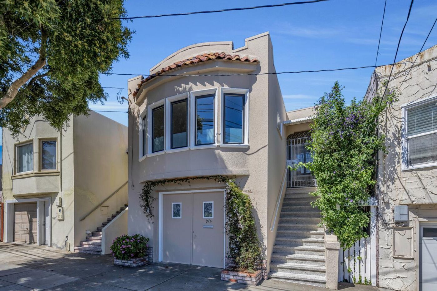 974 Brunswick St, Daly City, CA